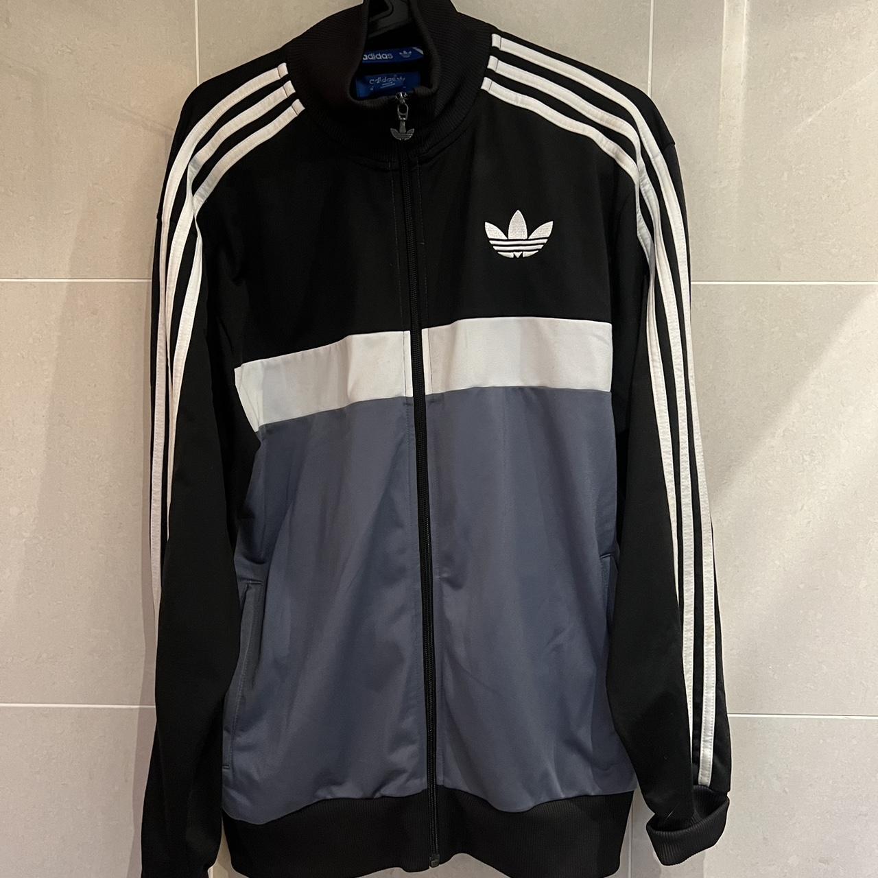 Adidas originals trefoil track jacket Nice light... - Depop