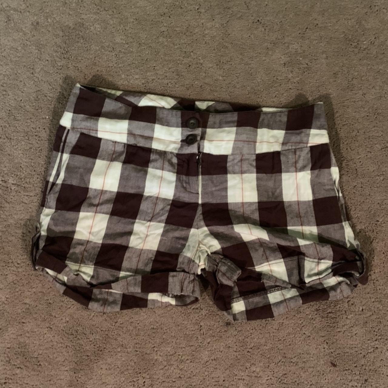 Plaid shorts. In great condition. Perfect for the... - Depop