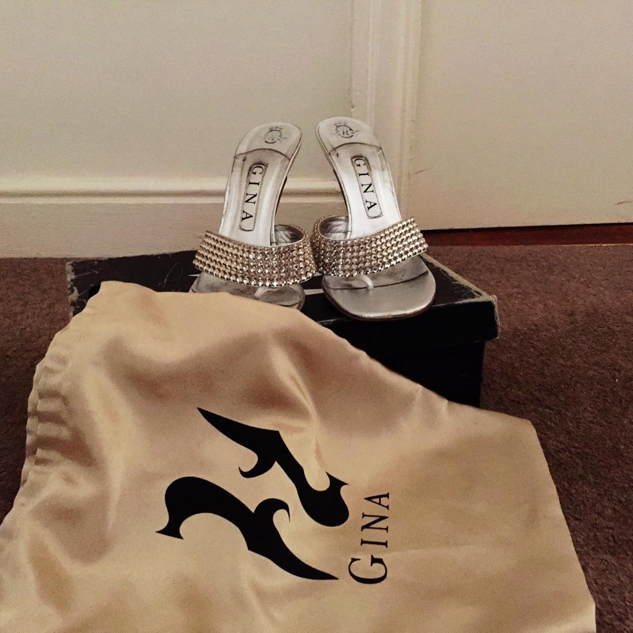 Gina shoes store sample sale 218