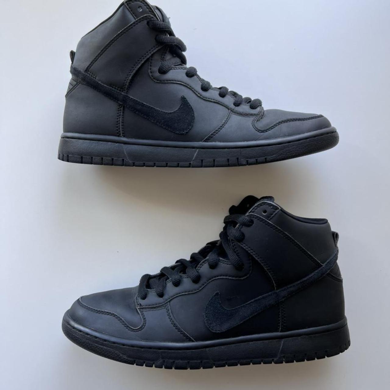 nike sb blackout