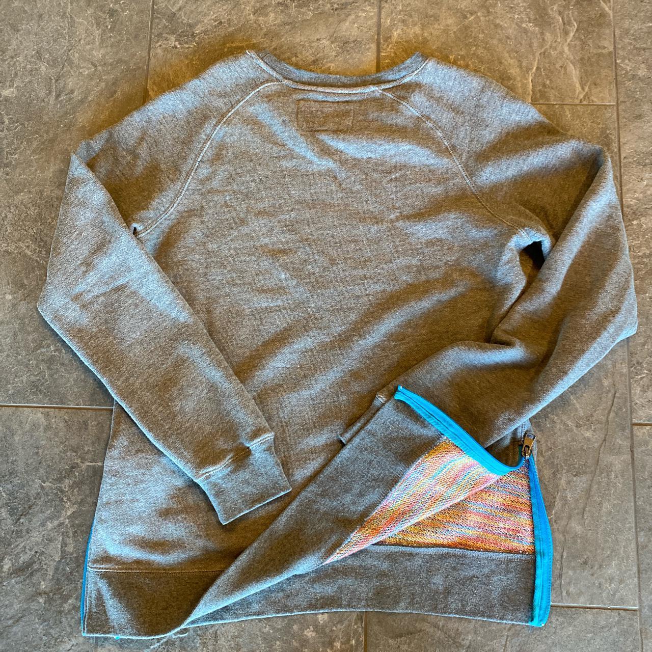 Roots Canada maple leaf upscale lightweight colorful... Depop