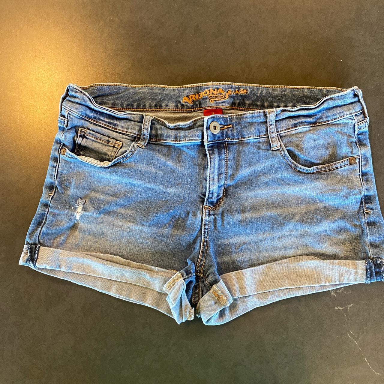 Product Image 1 - Cute Arizona Jeans light washed