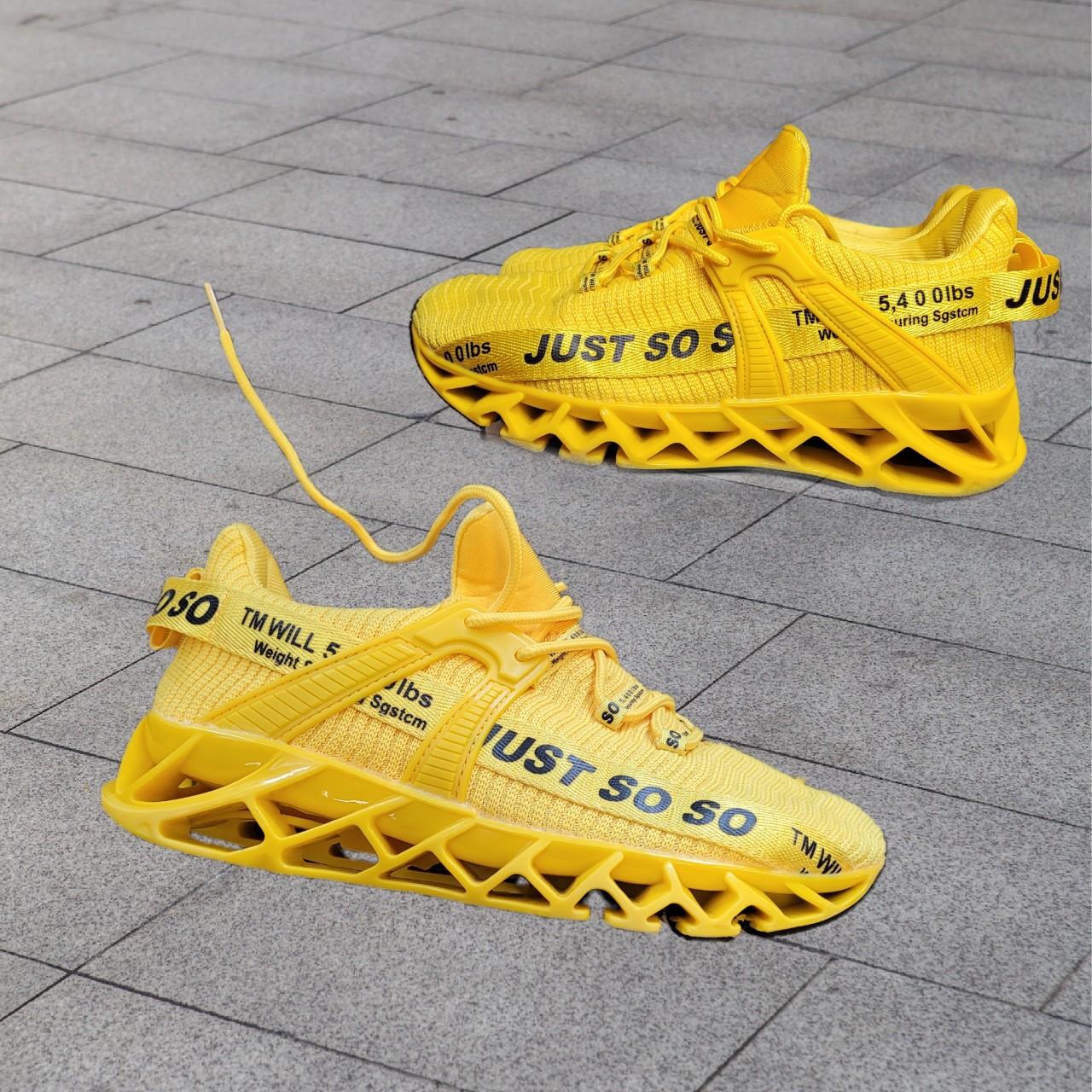 nike just so so sneakers