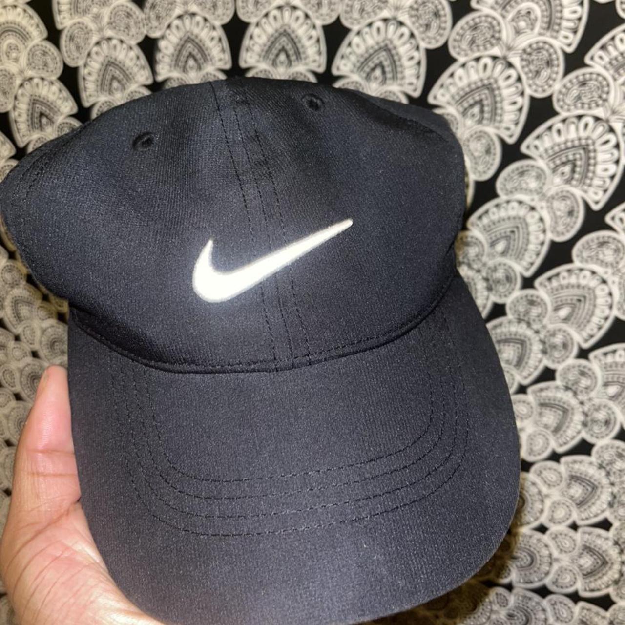 blacknike hat