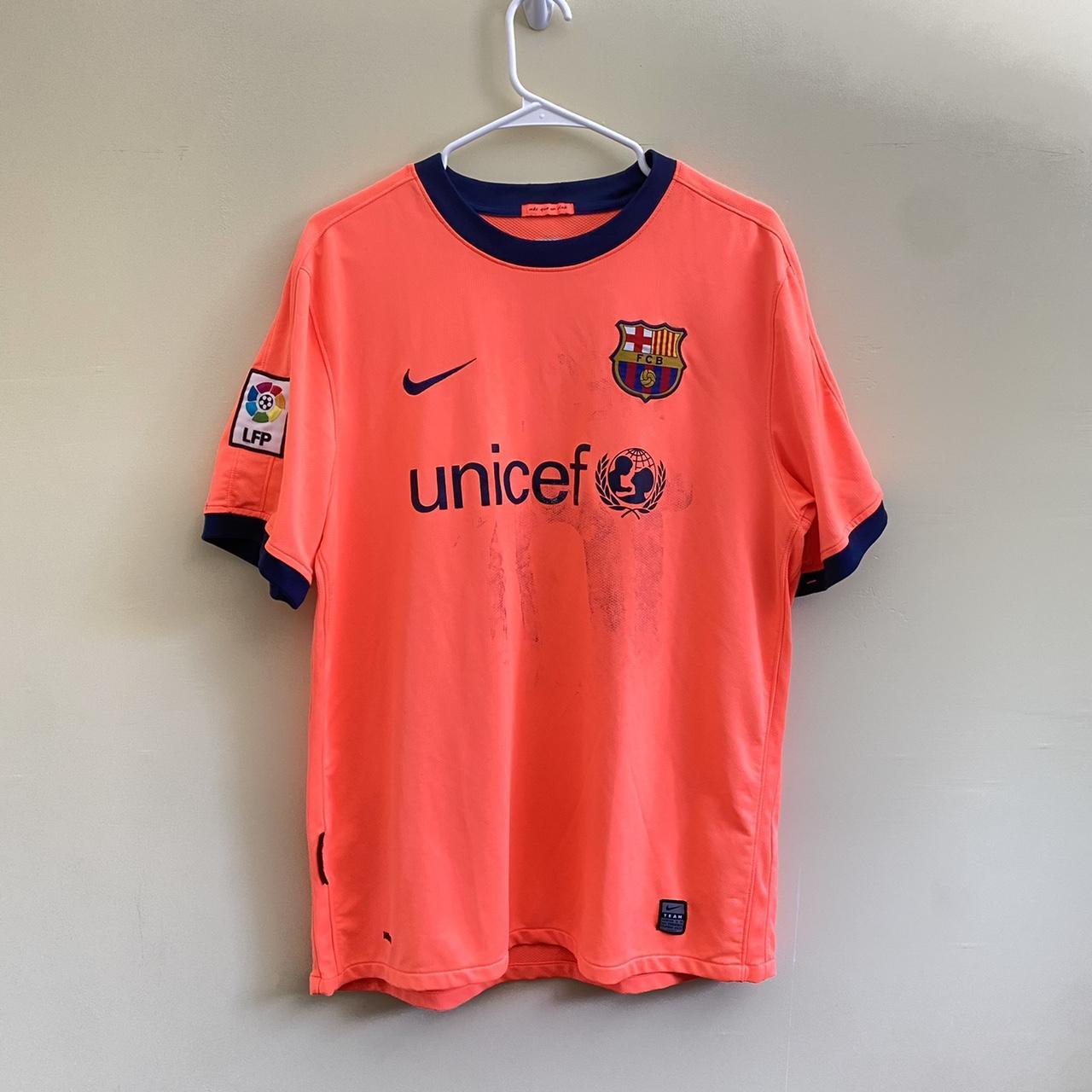 barcelona salmon jersey