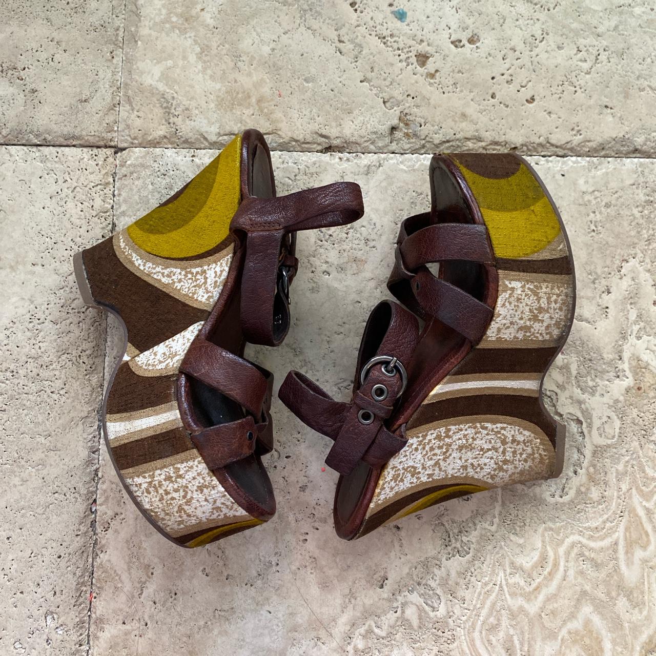 miu miu wedges