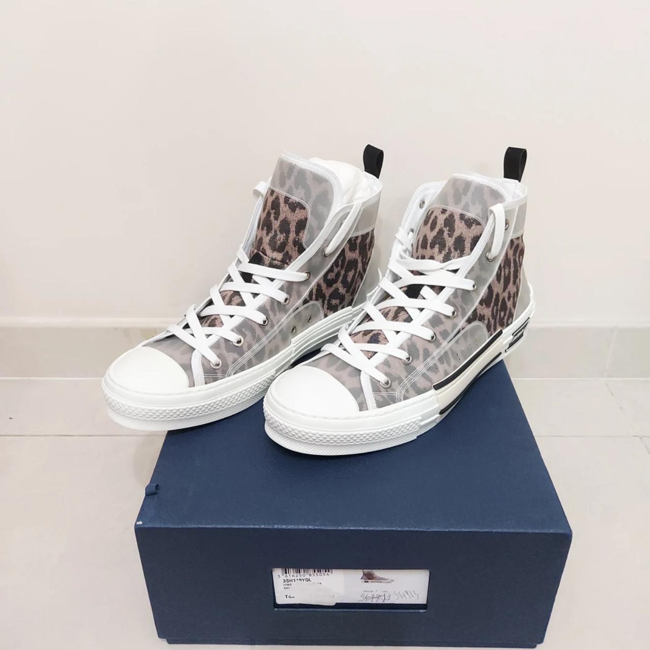 dior leopard b23