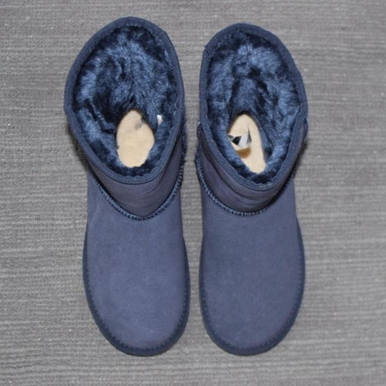 womens navy blue uggs