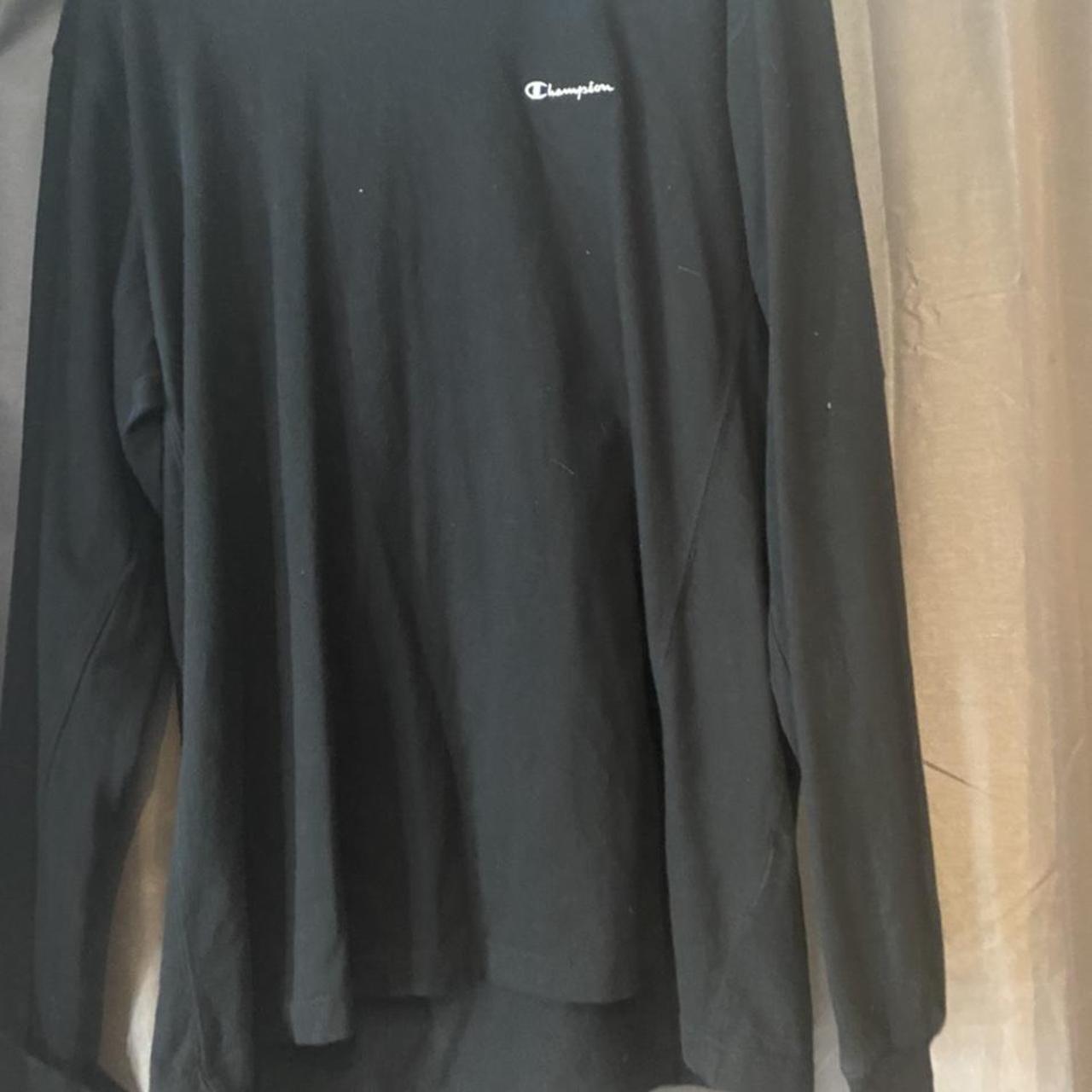 Champion Men's Black Jumper | Depop