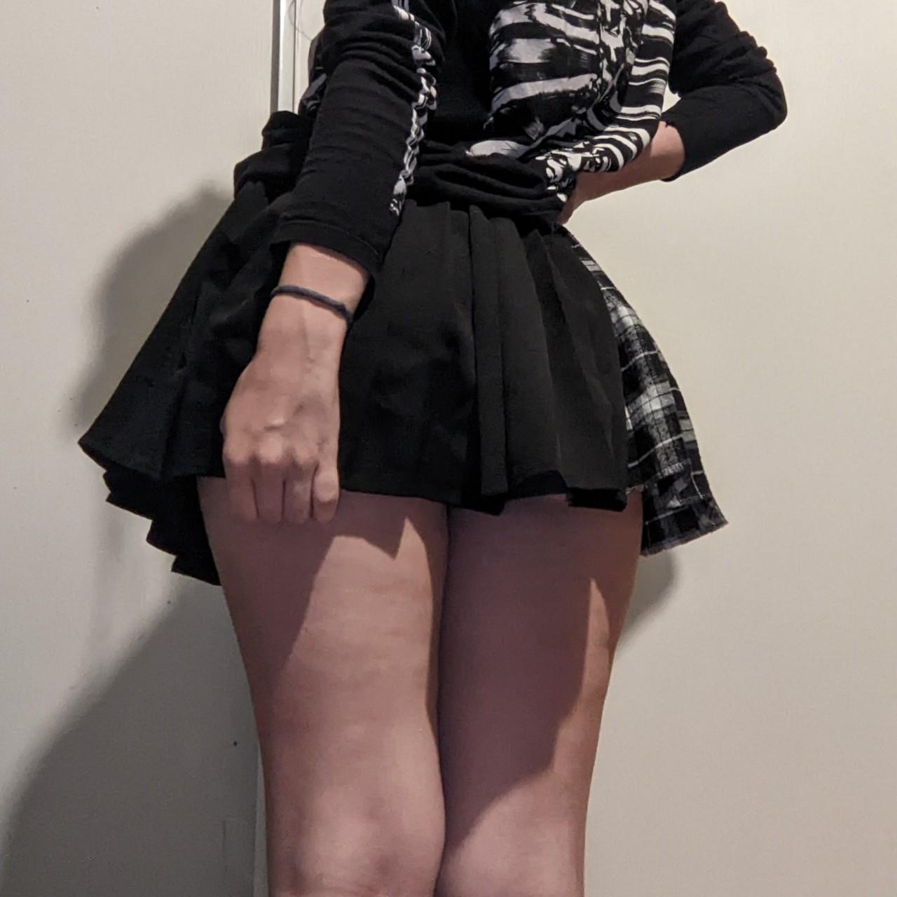 . Two Tone Pleated Mini Skirt . . Unbranded but I... - Depop