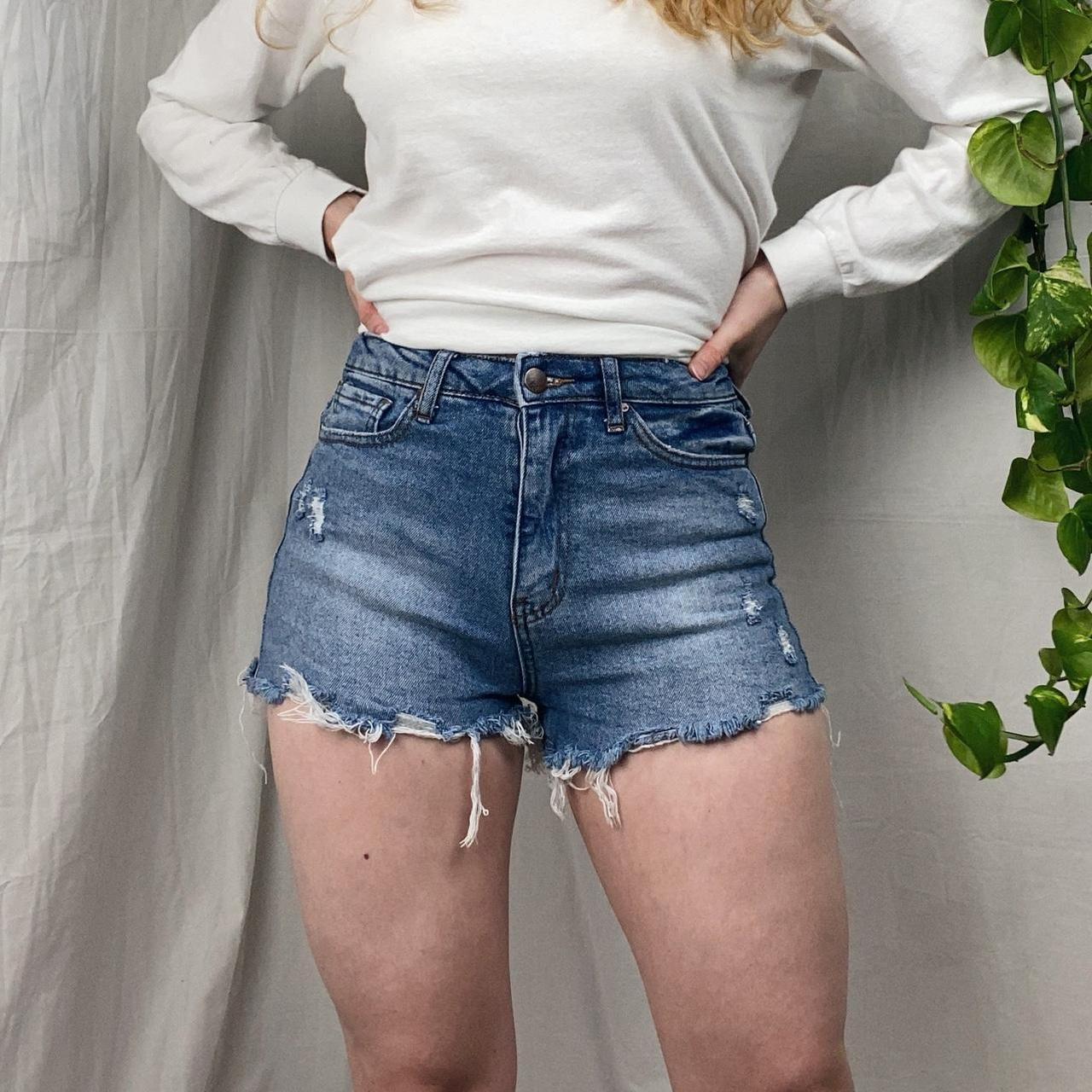 3'' High Rise Distressed Cheeky Shorts