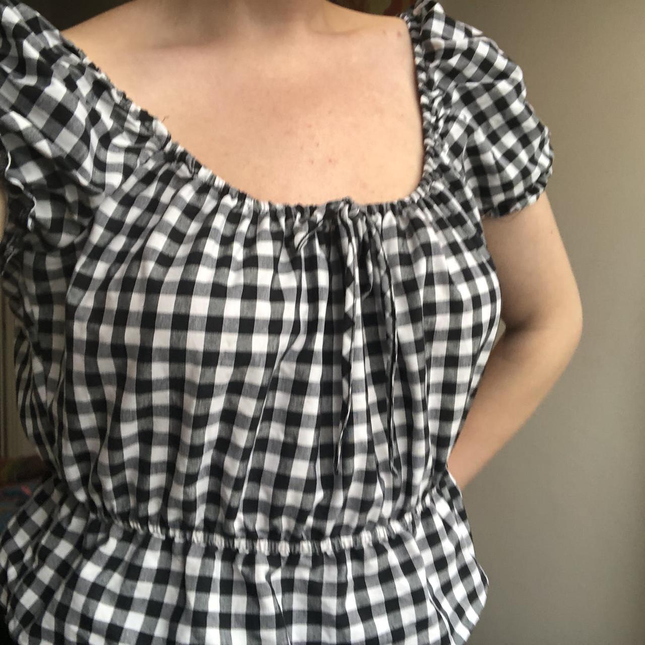 Gingham milkmaid top. Omg the cutest gingham... - Depop