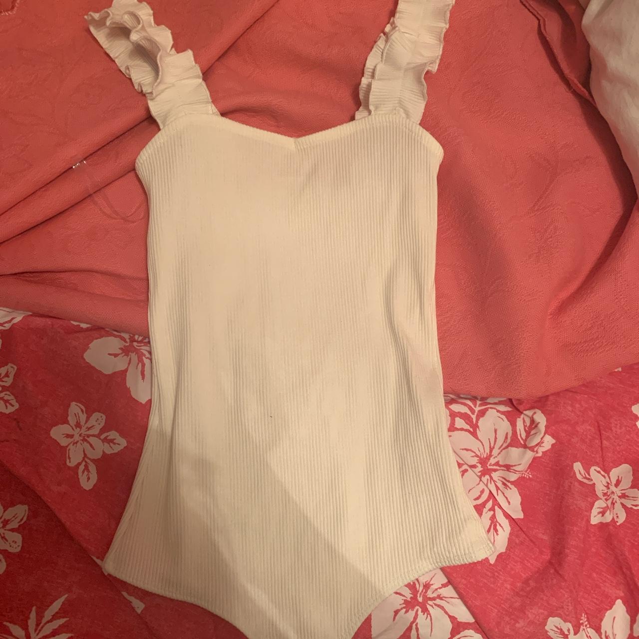 Adorable body suit size small store francesca‘s Depop