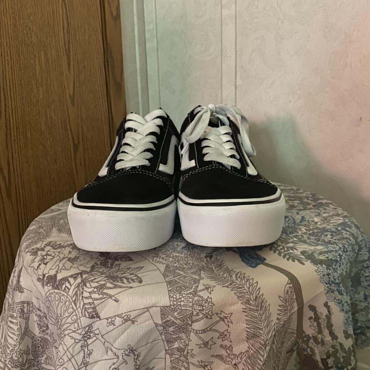 Low Top Classic Black and White Vans Unisex🥥 ... - Depop