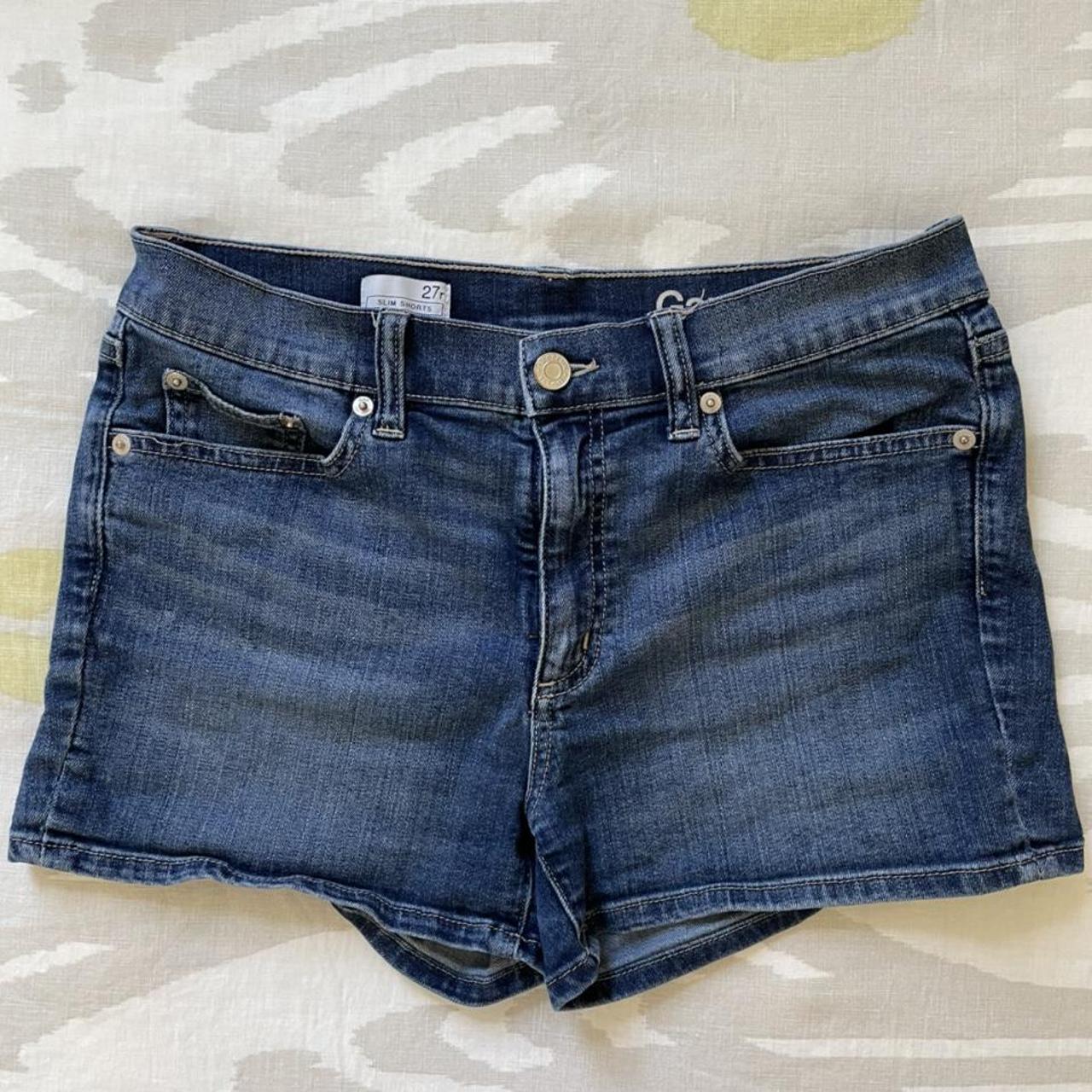 Size 27 shorts hot sale in us