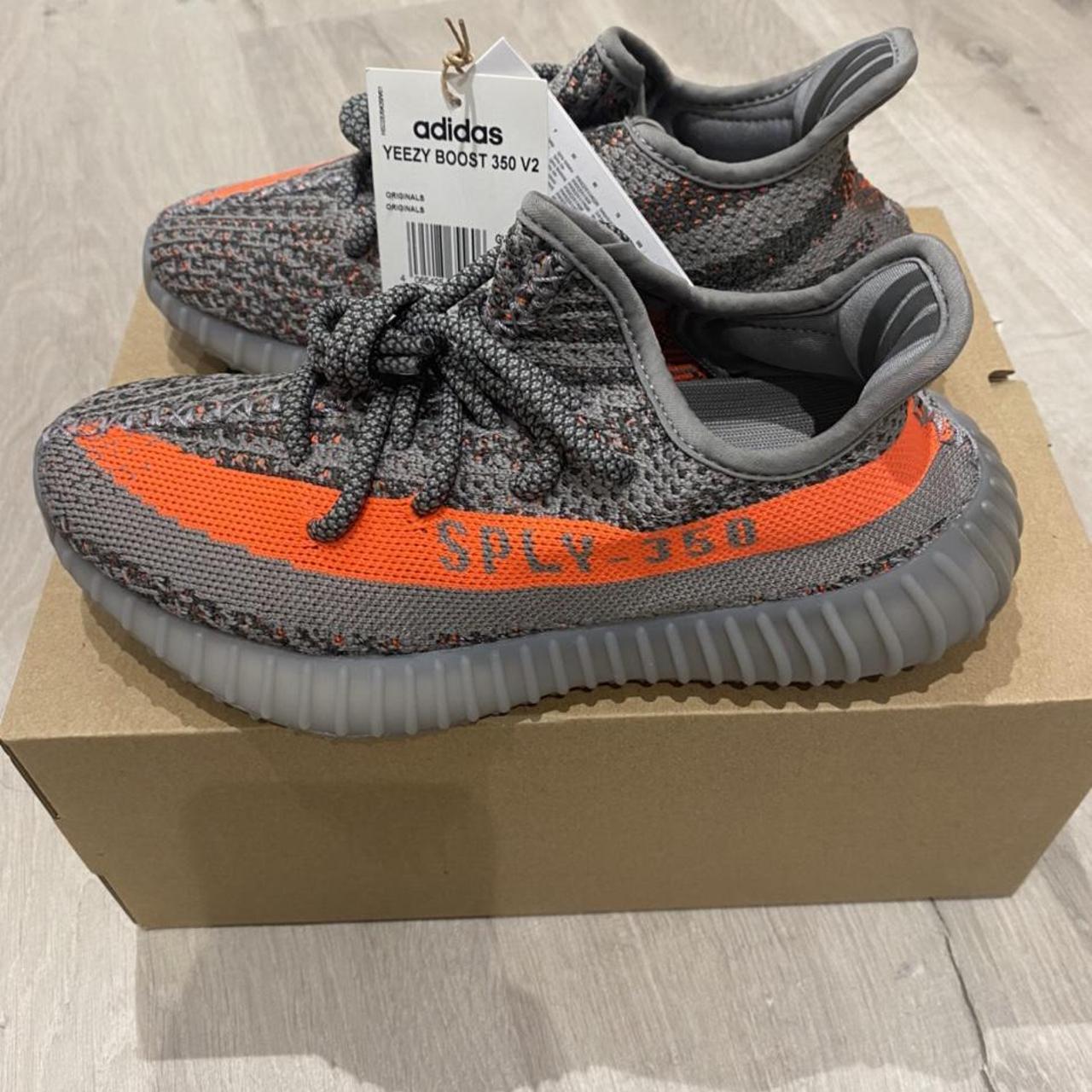 YEEZY BOOST 350 V2 BELUGA RF / STEEPLE GREY / SOLAR RED