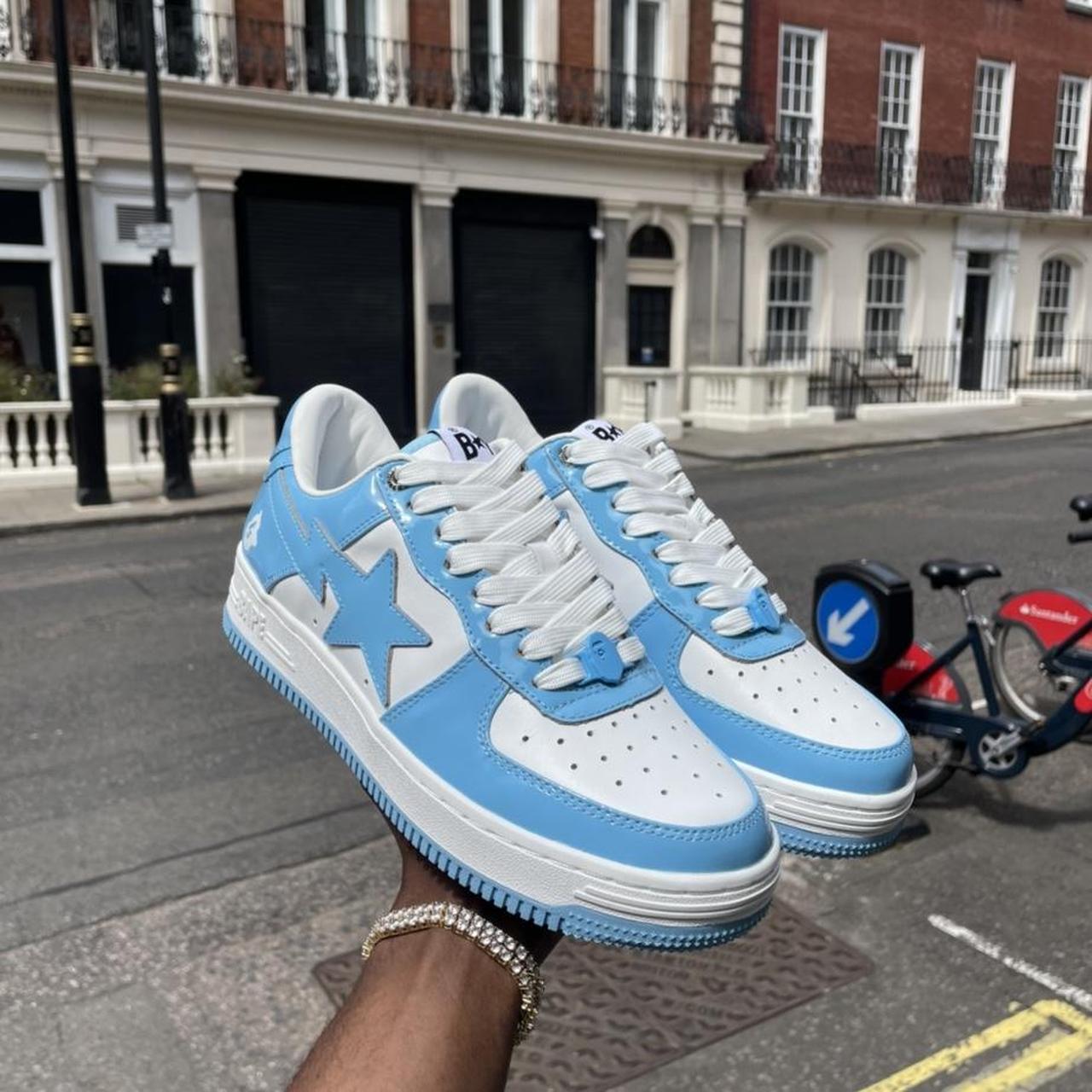 light blue bapestas
