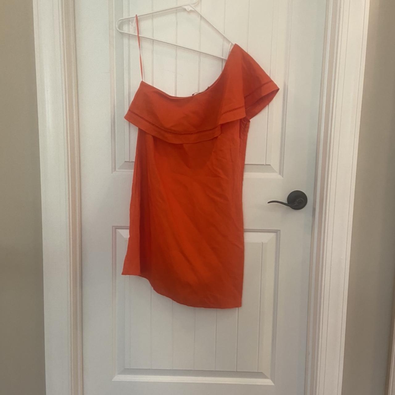 Tory Burch dress this thing retails at around 450 or... - Depop