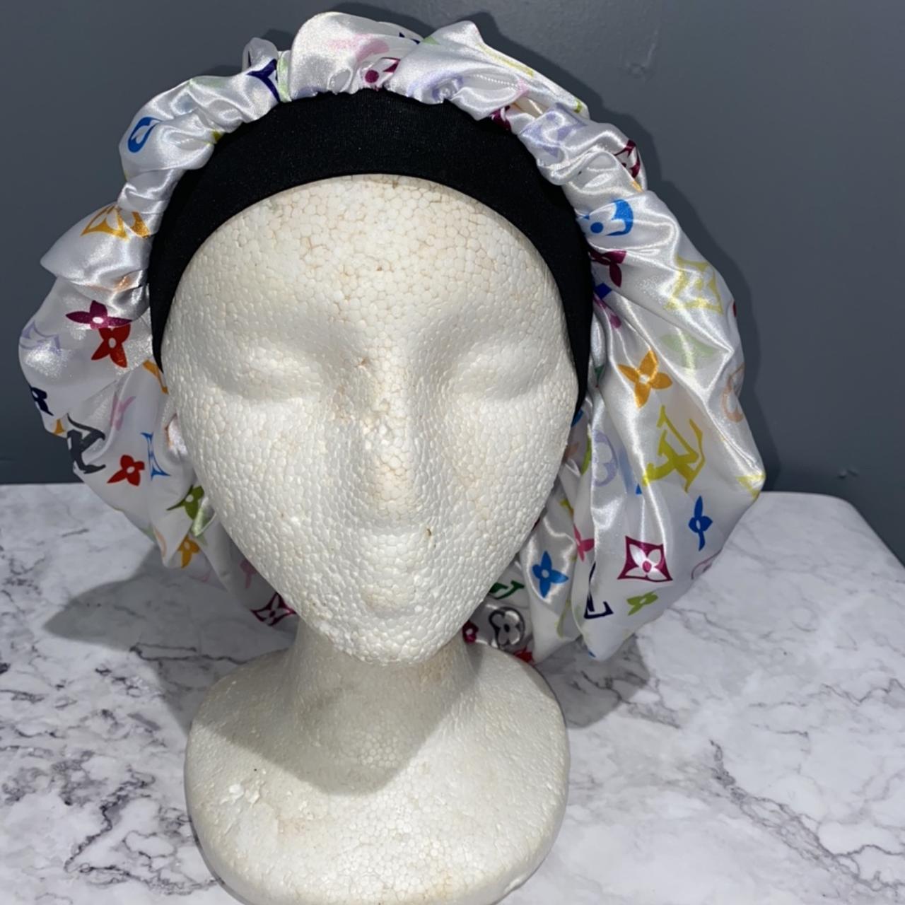 Medium satin stylish hair bonnet with a black band - Depop