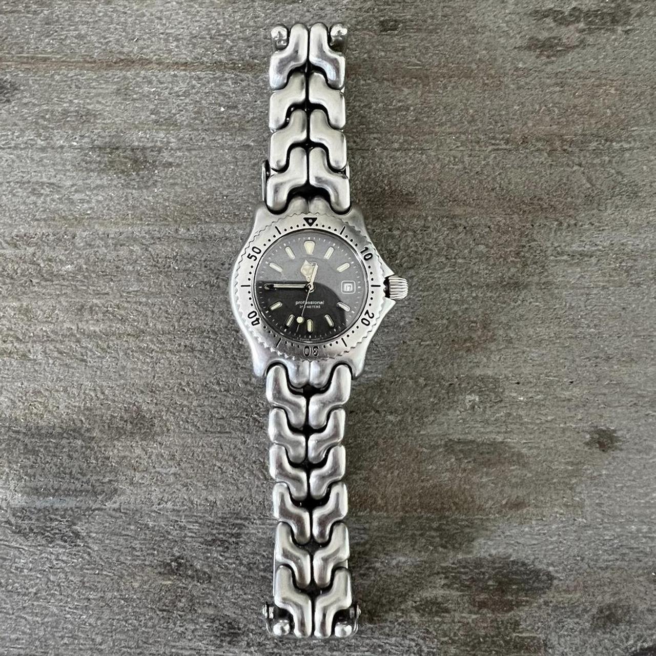 Product Image 2 - Ladies tag heuer watch

Super rare
