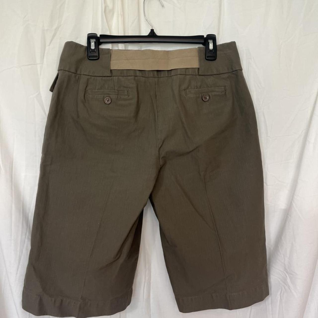 Reiss Women's Tan and Khaki Shorts | Depop