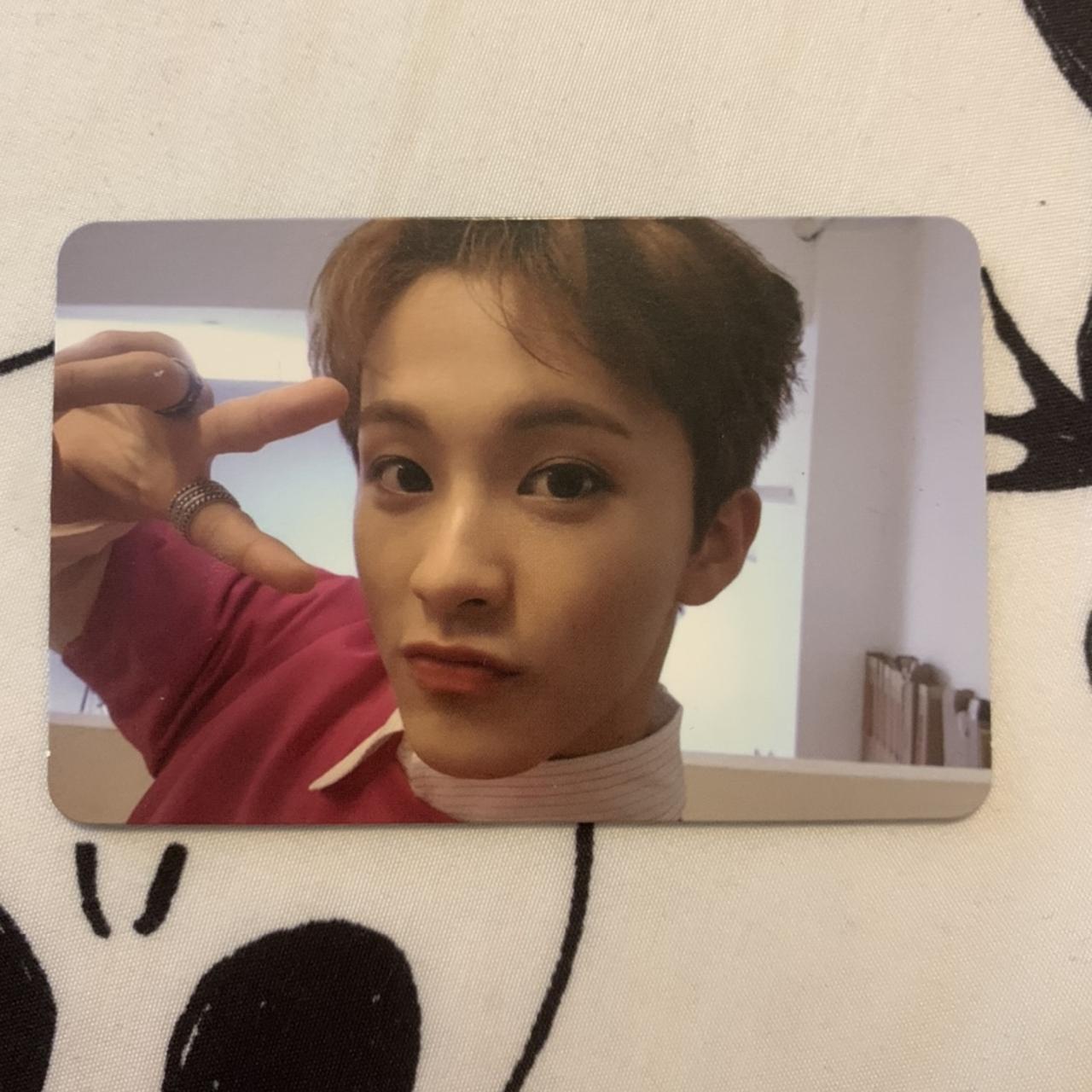 Nct fashion empathy mark photocard