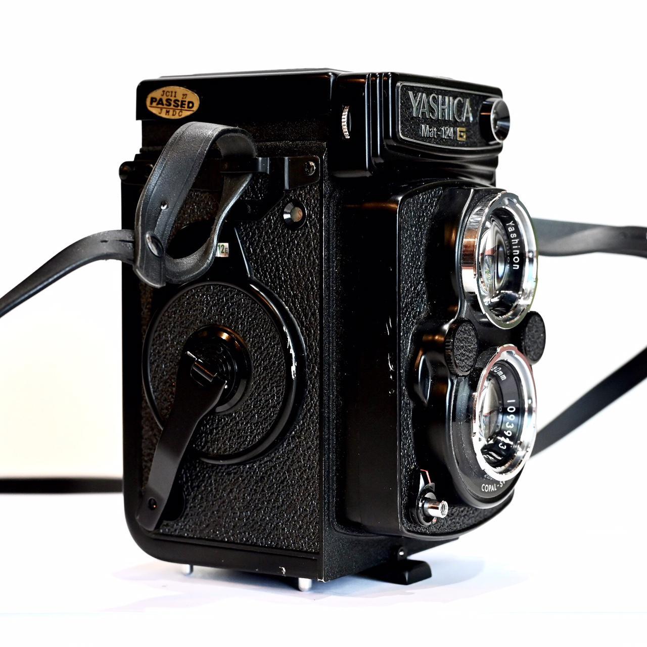 Yashica Black and Silver Cameras-and-accessories (2)