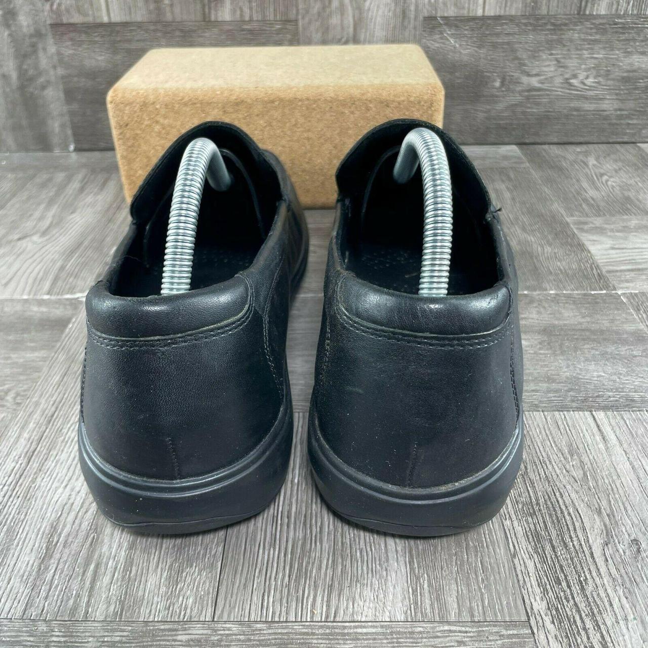 Product Image 2 - Cole Haan Slip On Leather