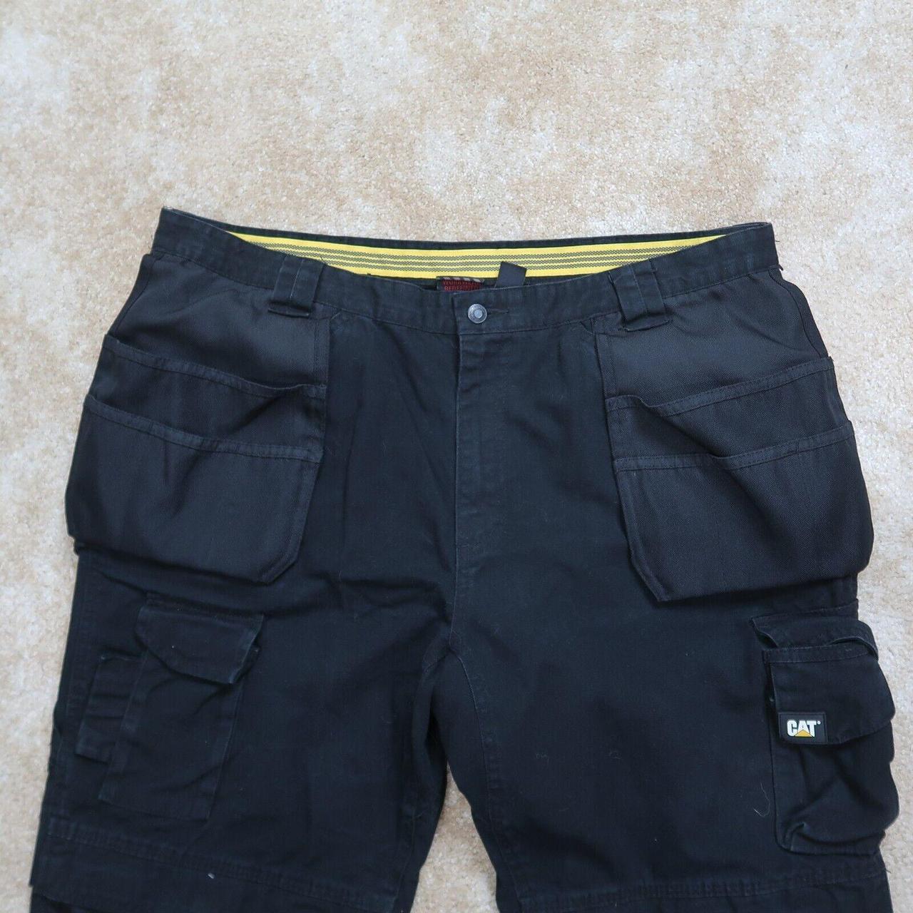 CAT cargo pants Men's 42x30 In very good used... Depop