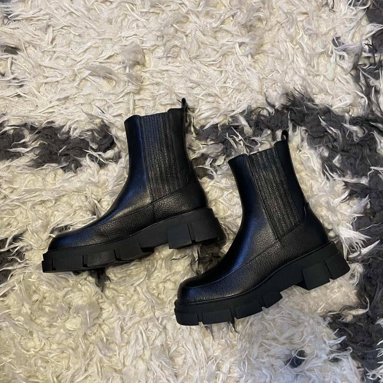 mango chunky chelsea boots