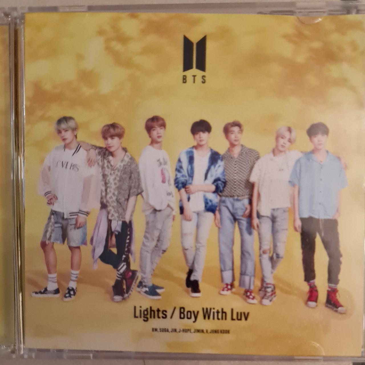 BTS LIGHTS/BOY WITH LUV +IDOL CD , DVD...LIGHTS