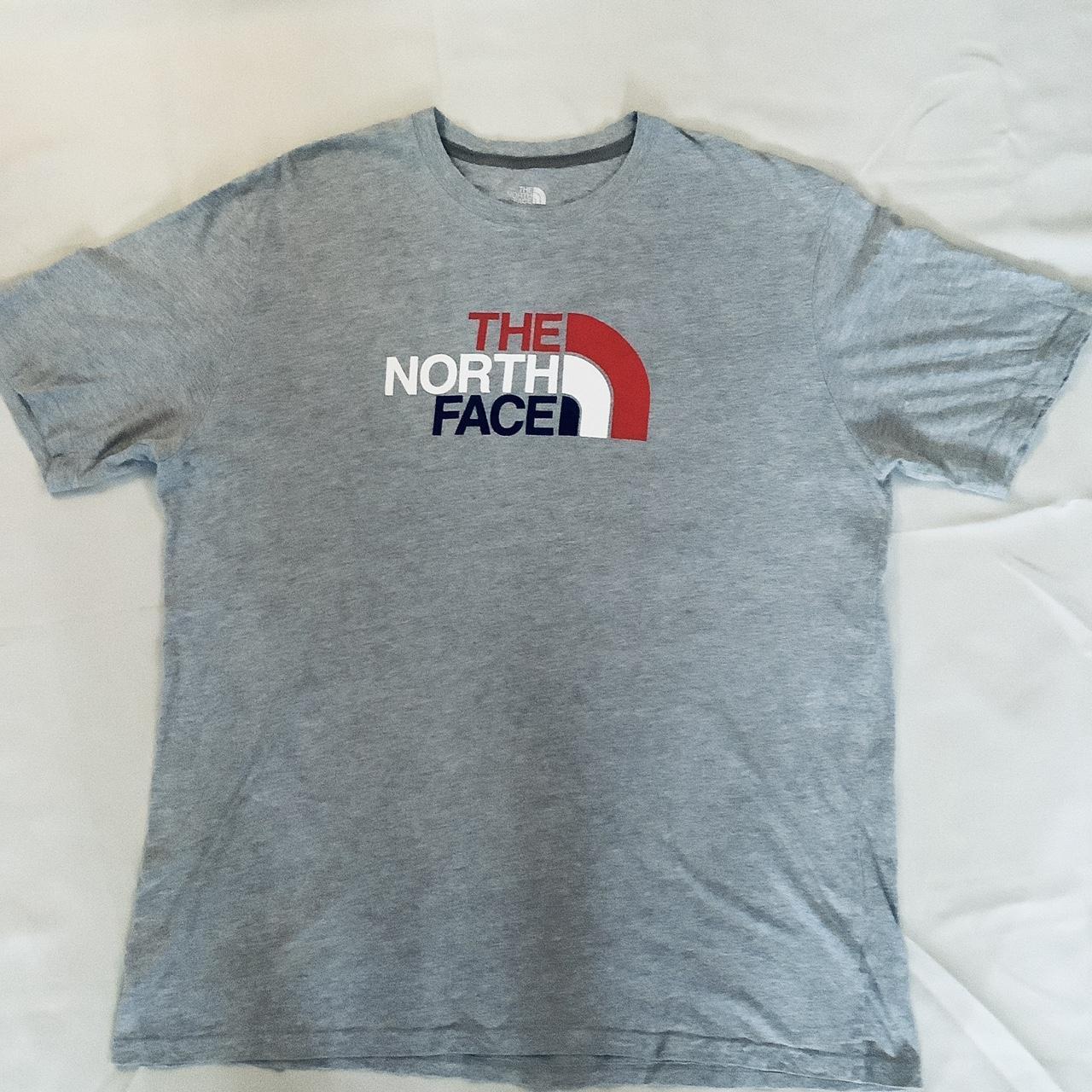 Vintage 90’s NORTH FACE grey t-shirt with classic... - Depop