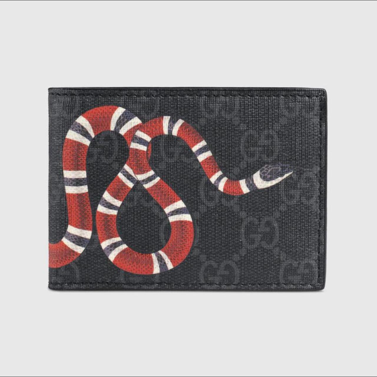 商品の通販 wallet グッチ 財布 二つ折り 蛇 スネーク snake gucci 