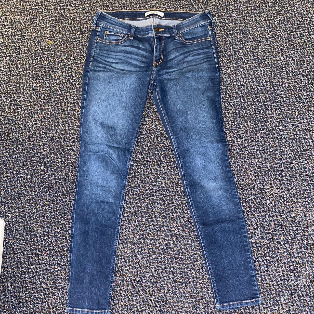 hollister jeans size to levis