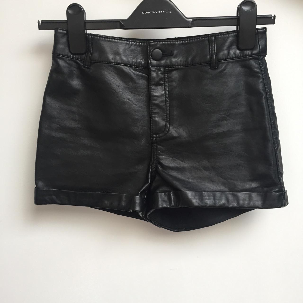 Black leather shorts fashion h&m