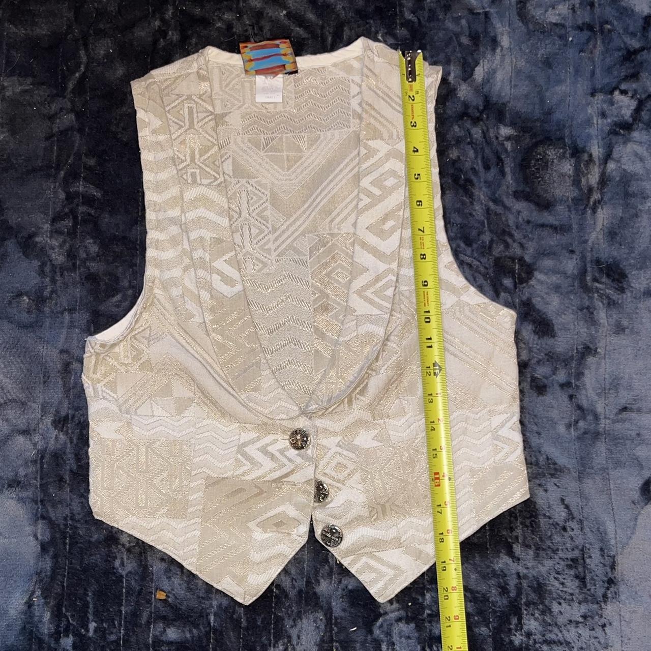 Circle T vintage women’s Vest, cream textured with 3... - Depop