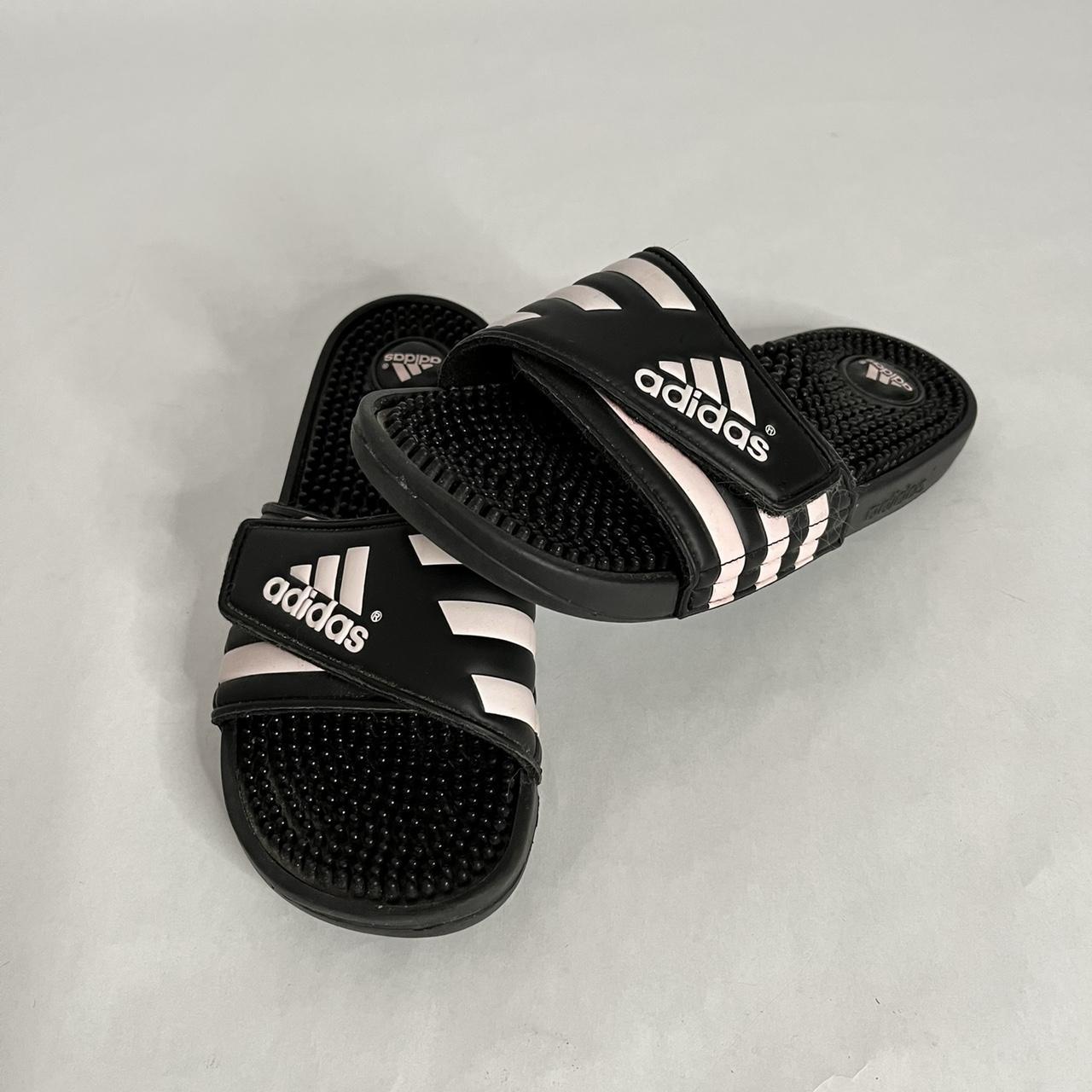 size 7 adidas slides