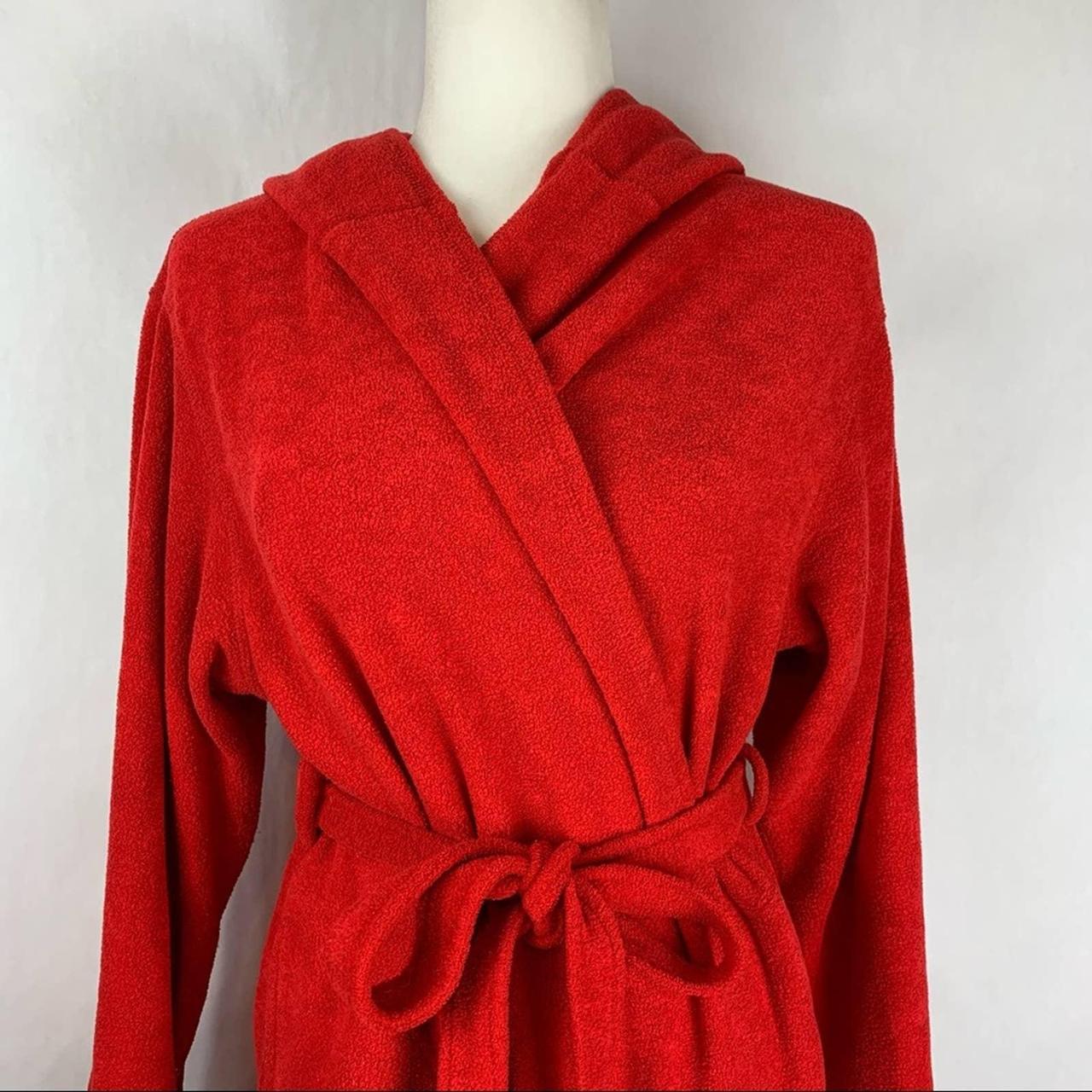 Victoria's Secret Y2K Terry Cloth Pocketed Belted... Depop