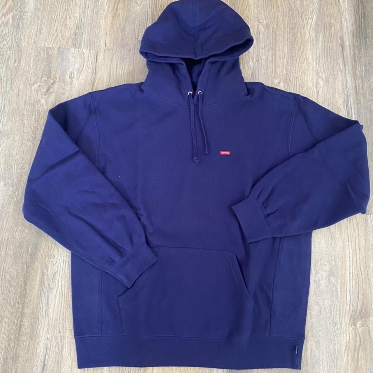 Supreme small box logo hoodie, Size Large, BRAND NEW...