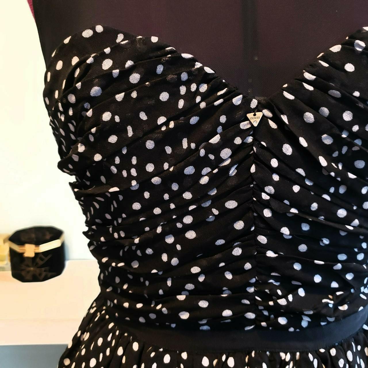 Guess Women's Black and White Dress (3)