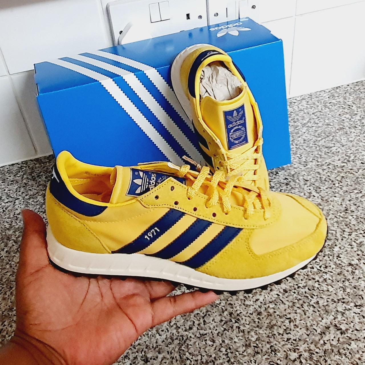 adidas arsenal trainers