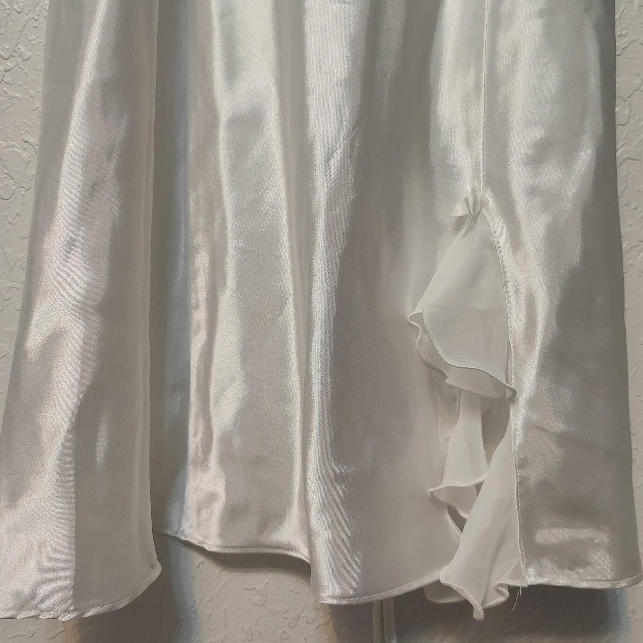 Linea Donatella Women's White Robe (3)