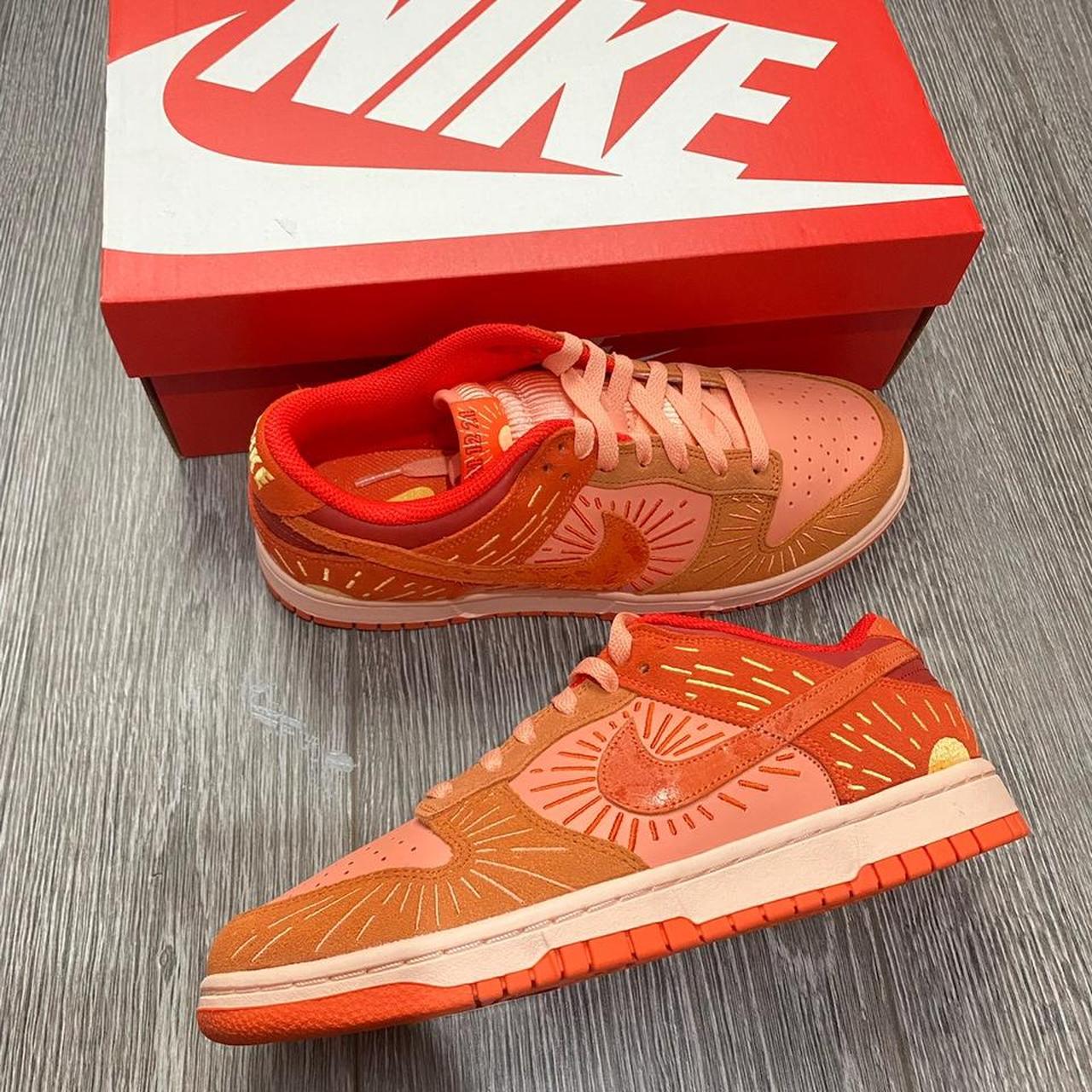 womens orange nike trainers
