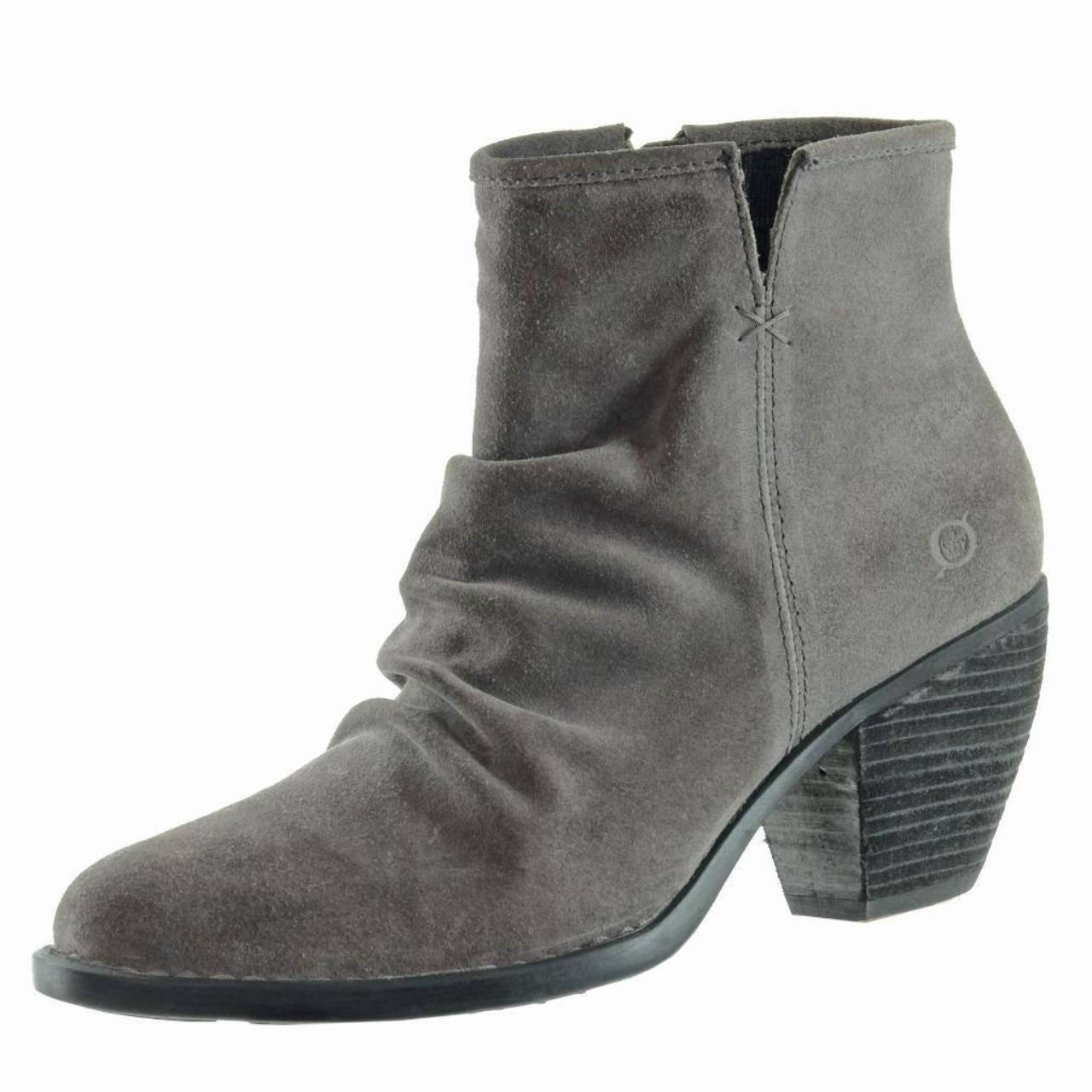 Women's BOC ankle boots / booties. Size 9 M. Gray... - Depop