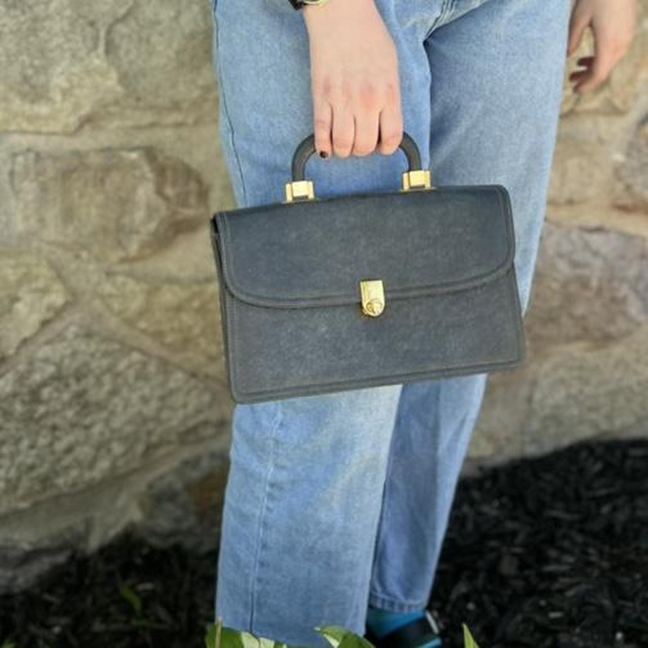 Vintage grey leather handbag purse. Brand Meyers Depop