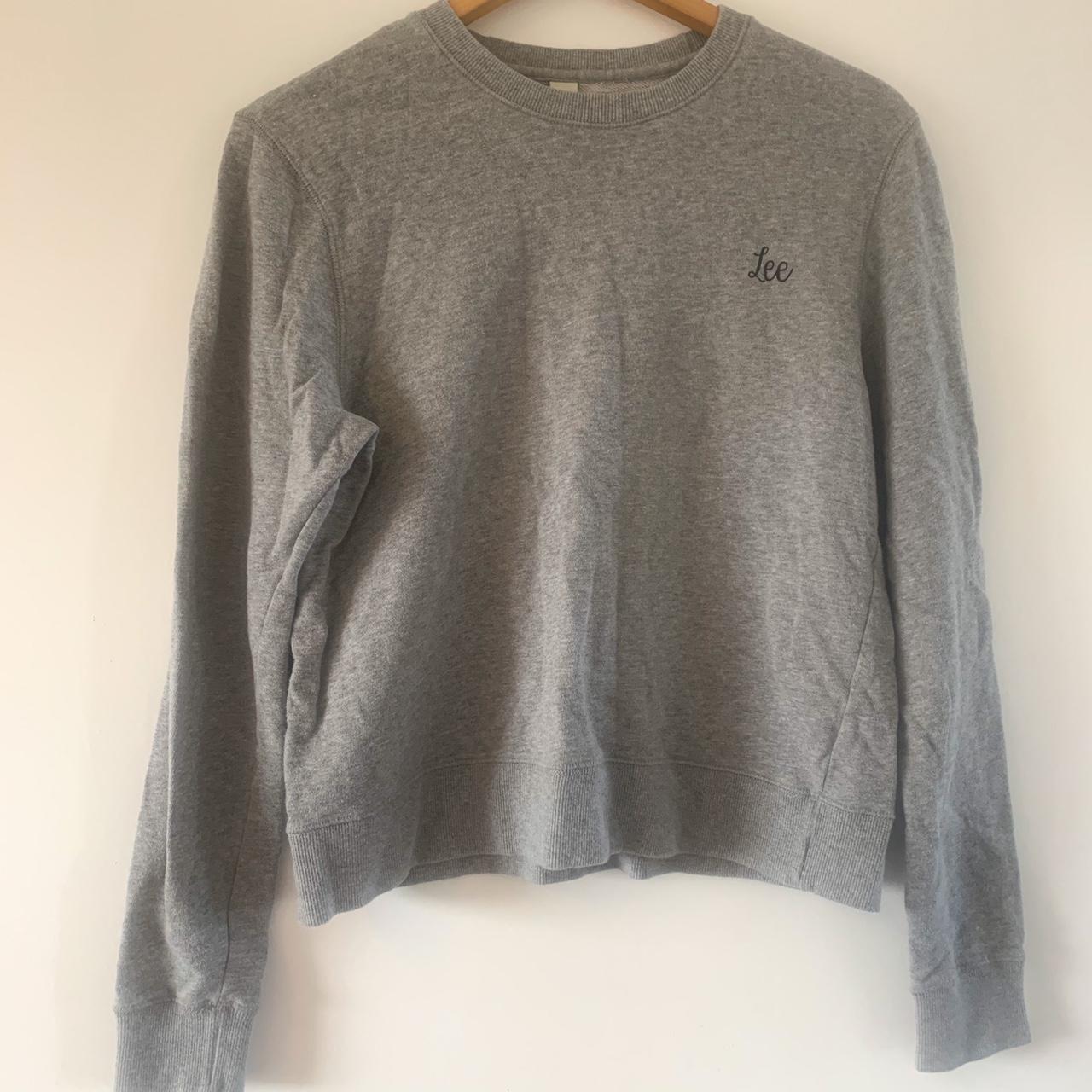 Lee Women's Grey Jumper | Depop