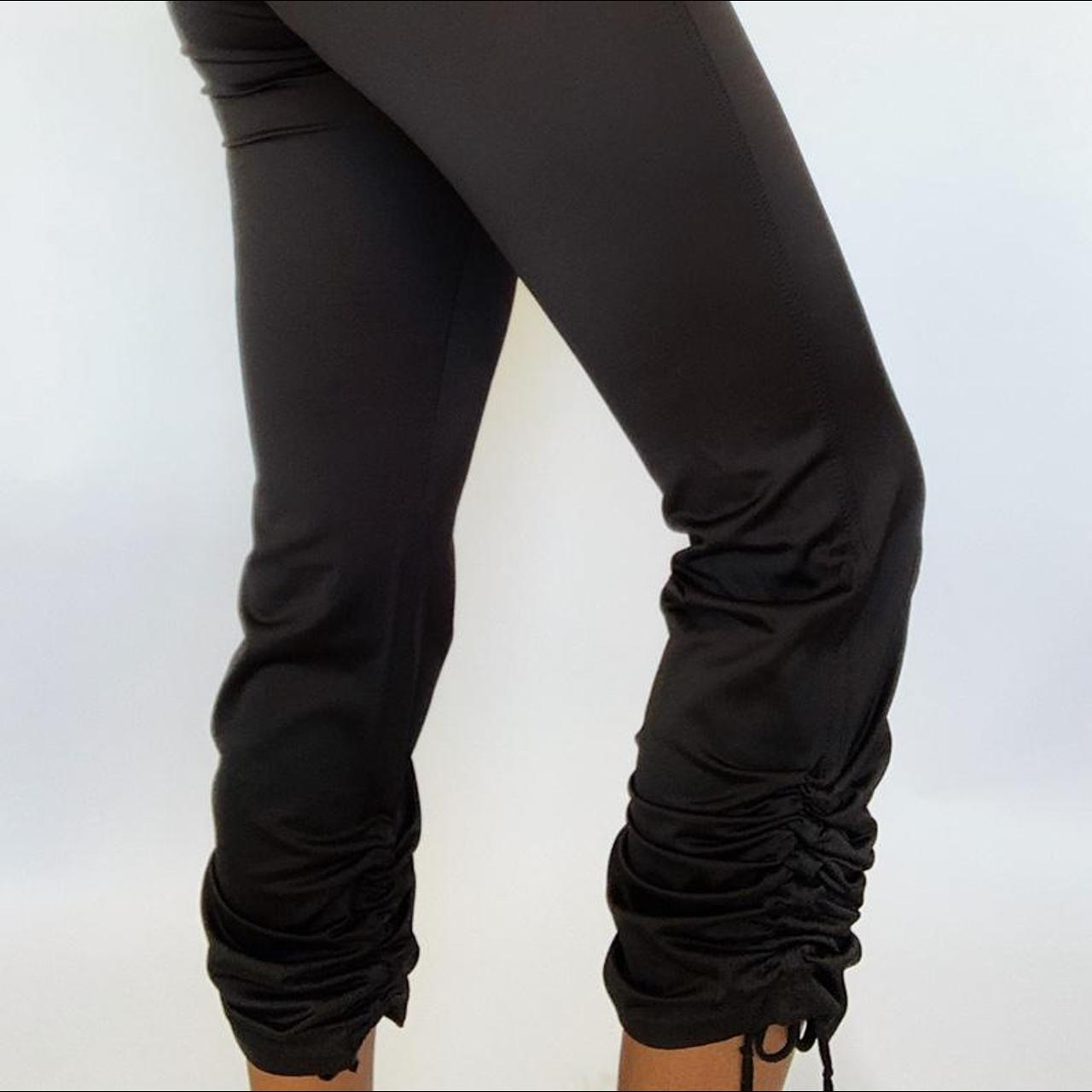 Y2K black capri pants Super cute cropped length,... Depop