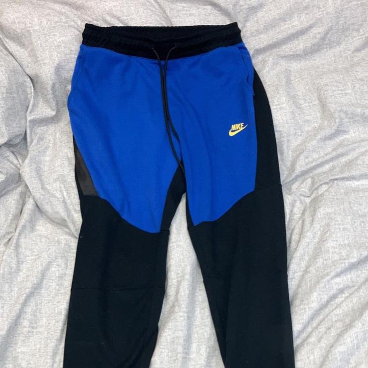 Royal blue and black old season nike tech 🟦⬛️🟨 Nike... - Depop