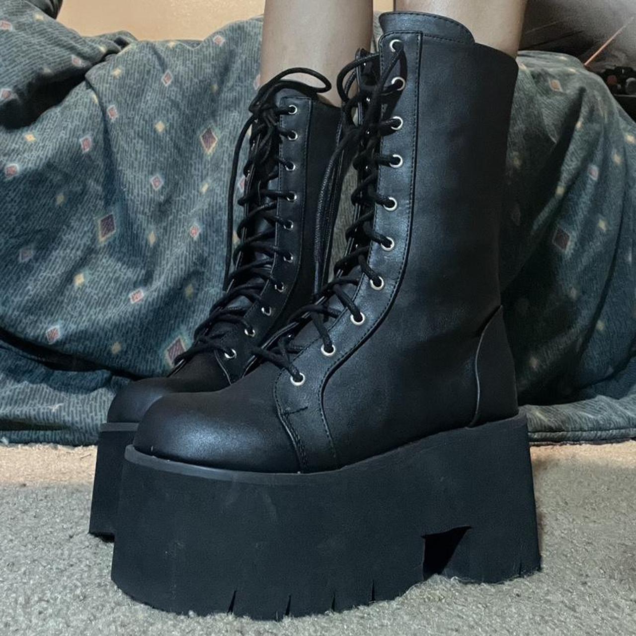 demonia ashes 105 platform boots 😮‍💨 size 7 sexy sexy... - Depop