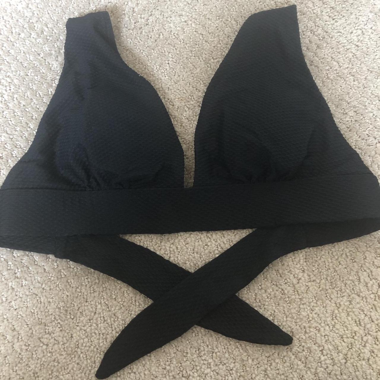 Product Image 2 - Adorable black triangle bikini set
